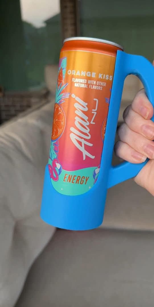 Skinny cans with lids